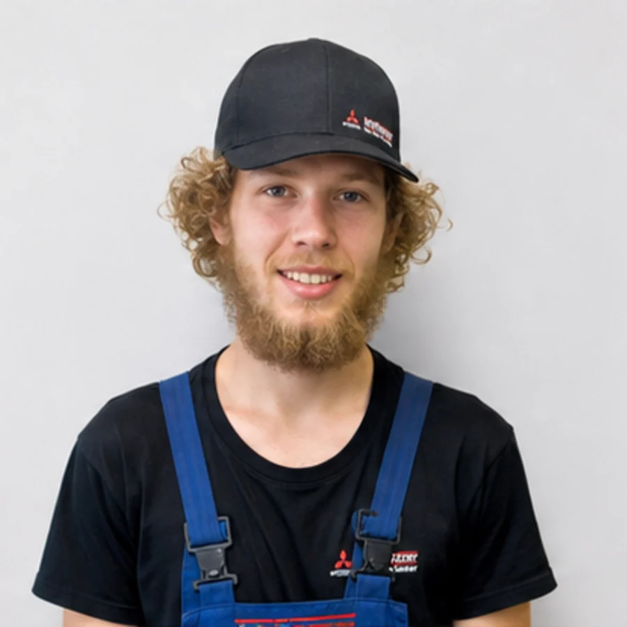 Rollenbild Motorservice und Werkstatt für Nico Mair